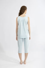 Harmony - Monochrome Capri Sleep Set with V-Neck & Subtle Motif