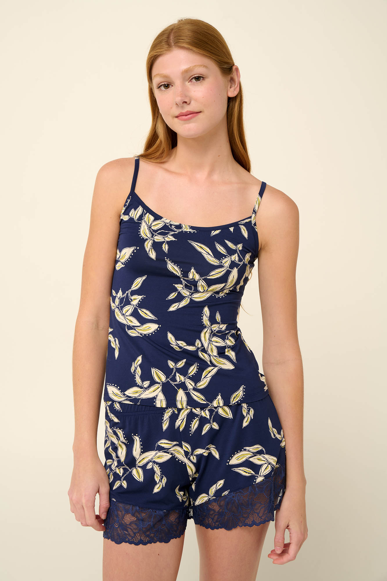 https://assets.vampfashion.com/SOFTONE_TMP_IMAGES/1_0199775261.jpg