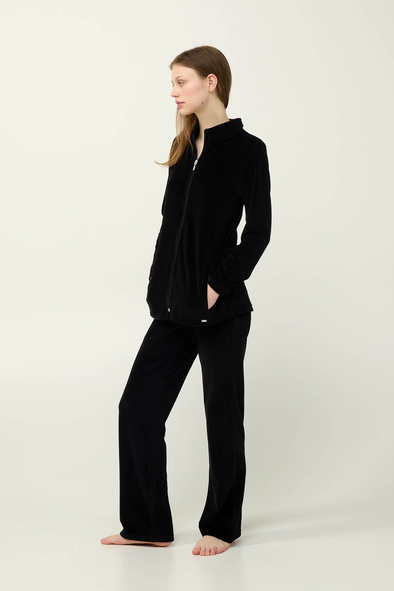 https://assets.vampfashion.com/SOFTONE_TMP_IMAGES/1_0655648132.jpg