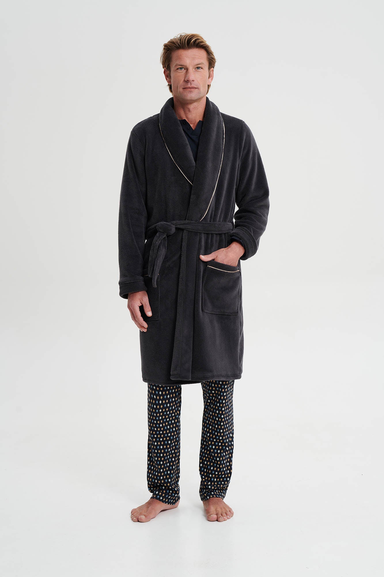 https://assets.vampfashion.com/SOFTONE_TMP_IMAGES/1_0836127528.jpg
