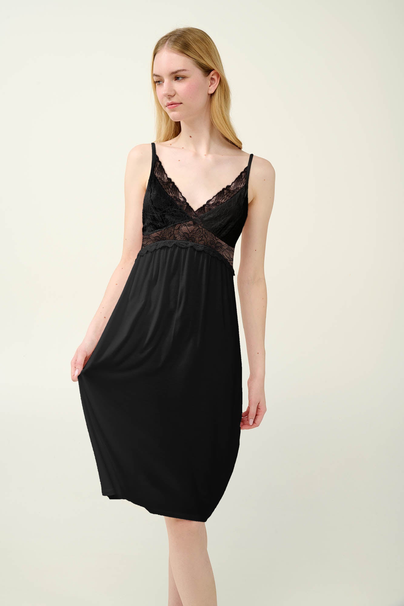 https://assets.vampfashion.com/SOFTONE_TMP_IMAGES/2_0316735402.jpg