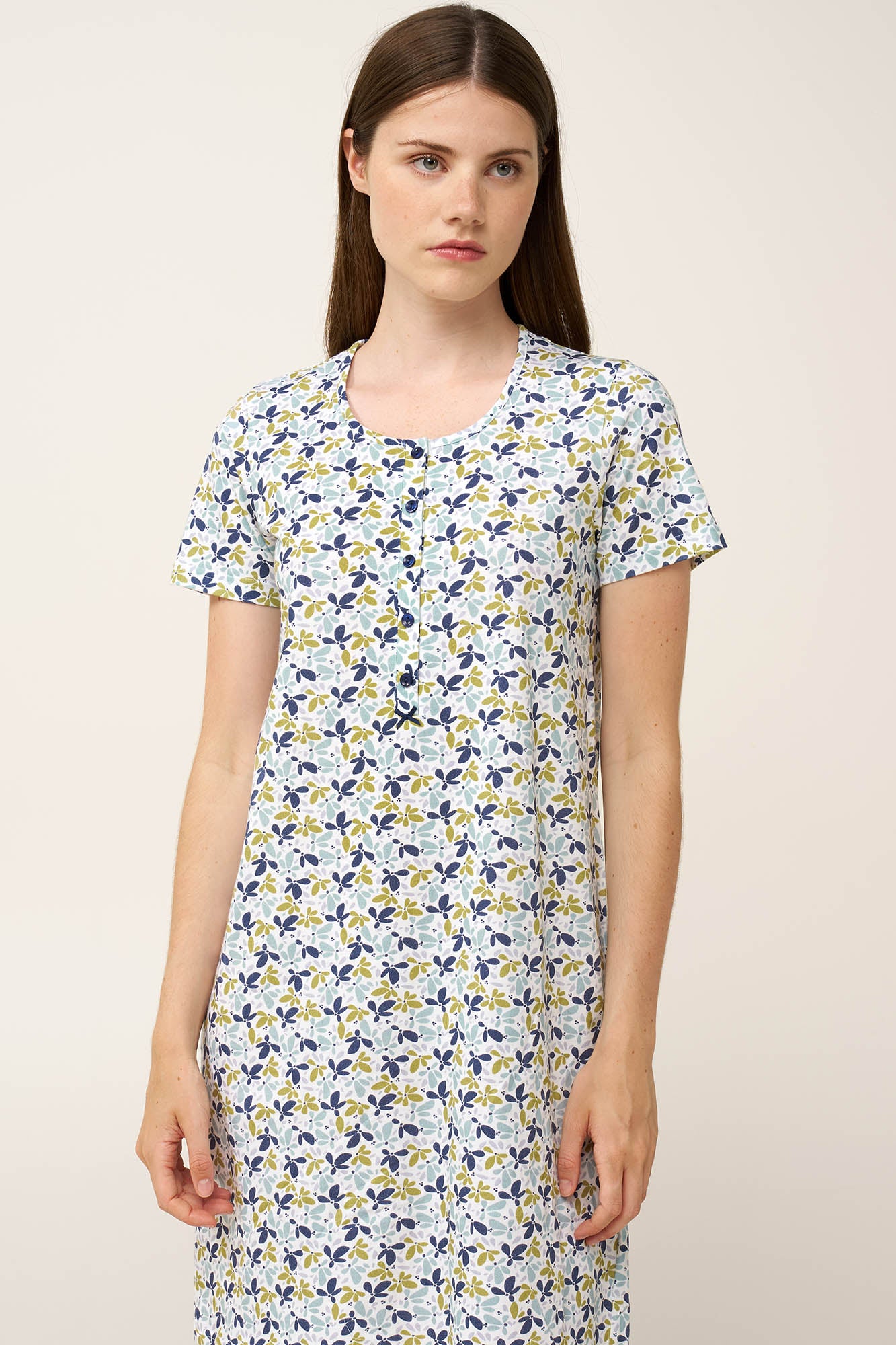 https://assets.vampfashion.com/SOFTONE_TMP_IMAGES/2_0723633511.jpg