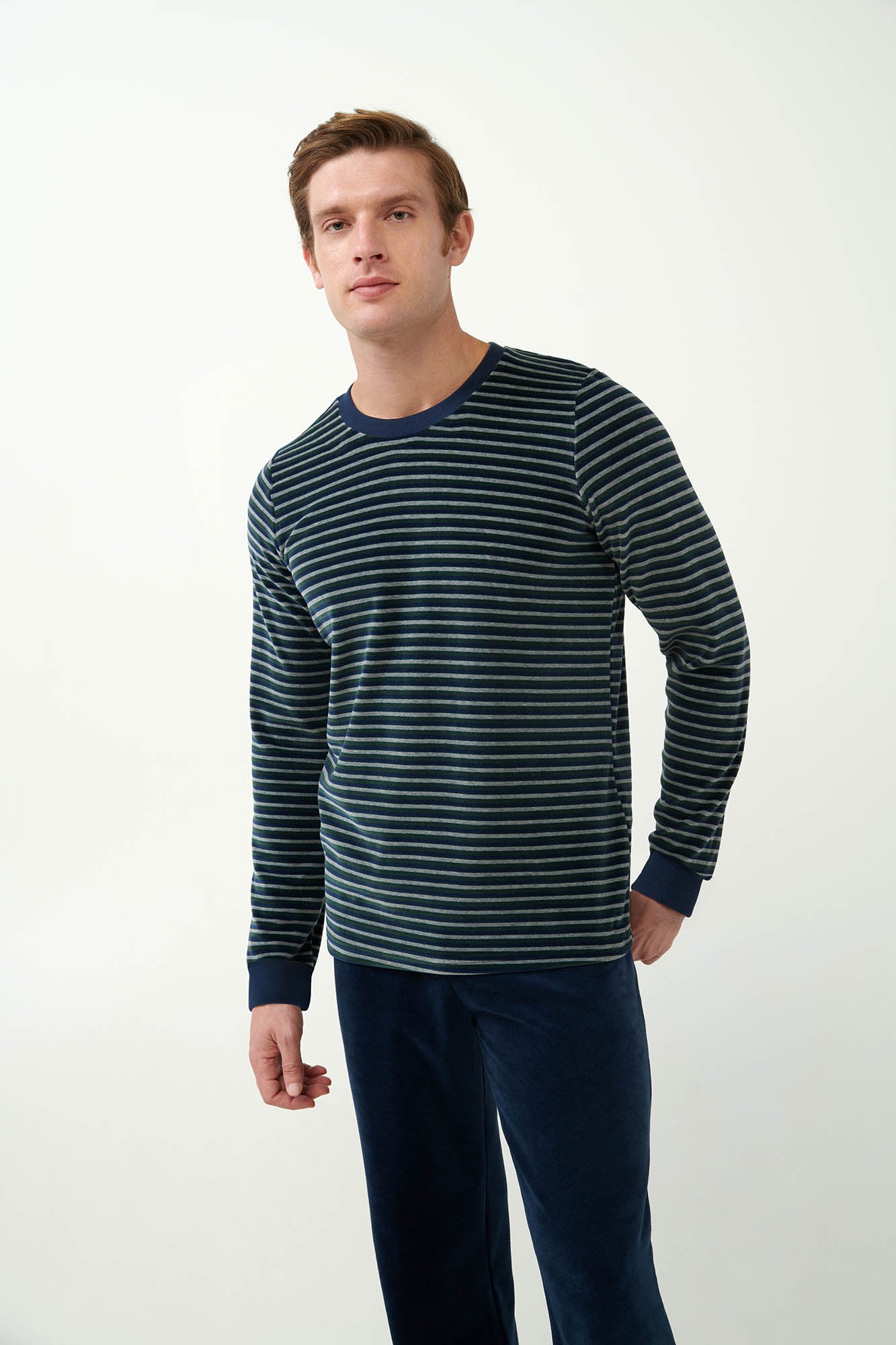 https://assets.vampfashion.com/SOFTONE_TMP_IMAGES/3_0326599328.jpg