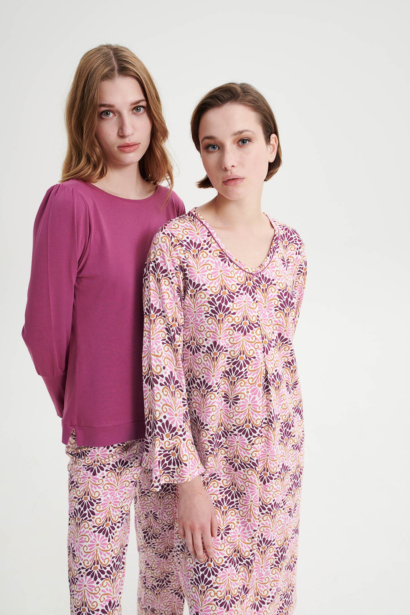 https://assets.vampfashion.com/SOFTONE_TMP_IMAGES/4_0675835615.jpg