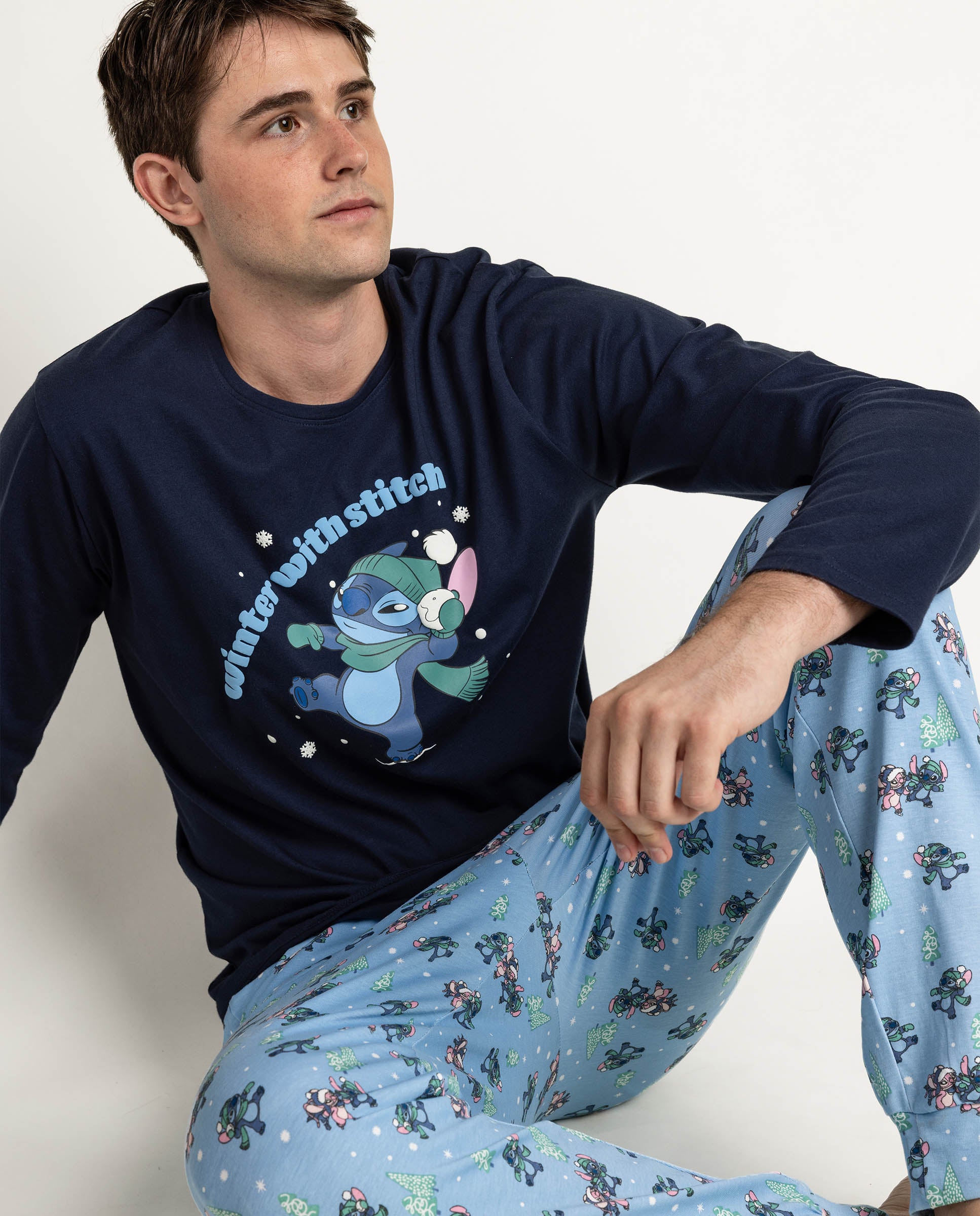 Disney - Ανδρική Βαμβακερή Πιτζάμα "Winter With Stitch"