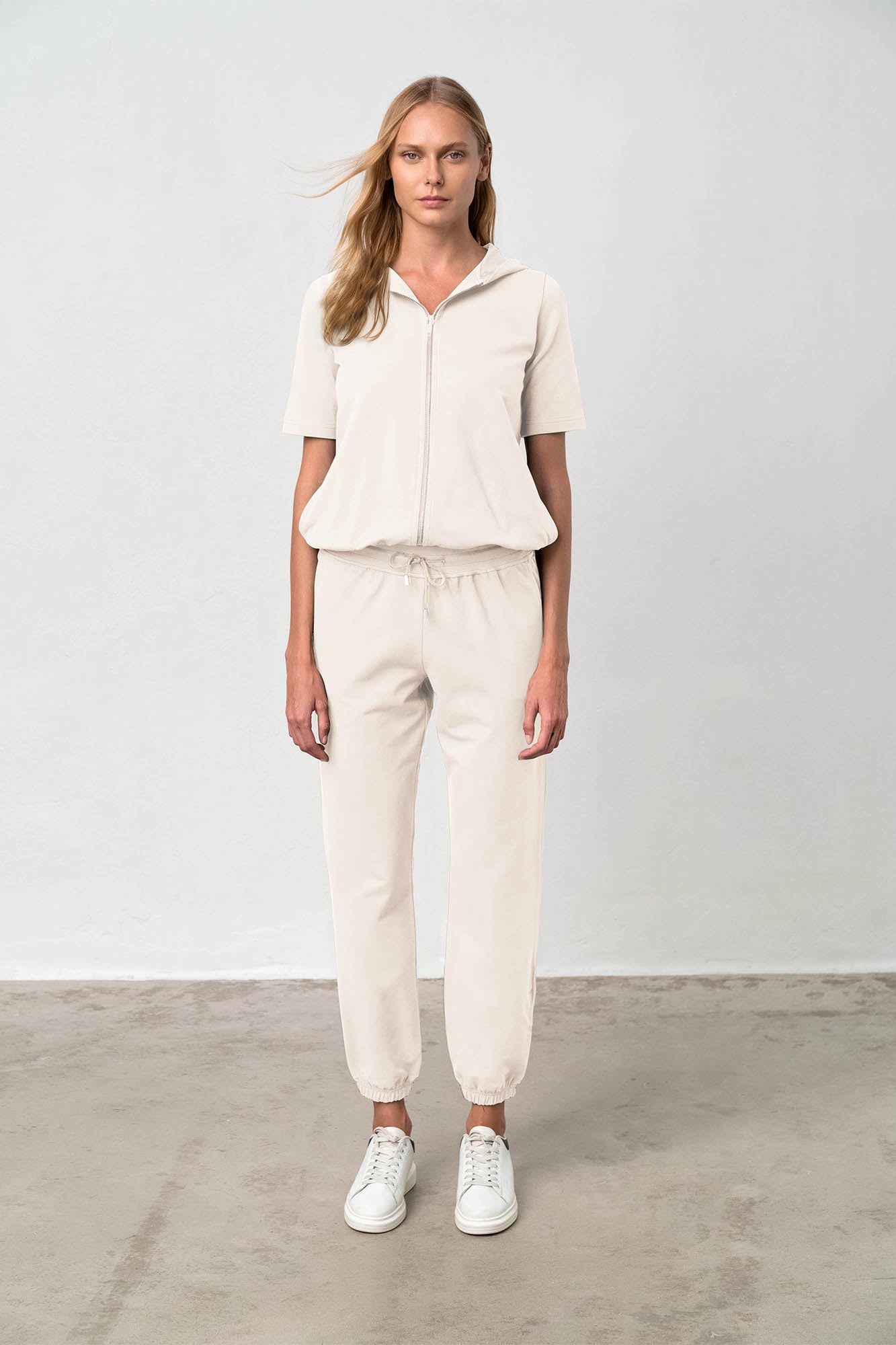 https://assets.vampfashion.com/SOFTONE_TMP_IMAGES/6_0819166358.jpg